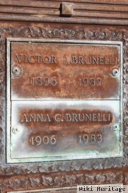 Victor J Brunelli