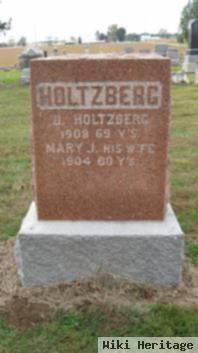 Mary Jane Roddy Holtzberg