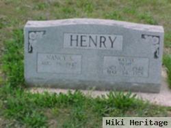 Wayne "pee Wee" Henry