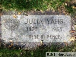 Julia Yahr