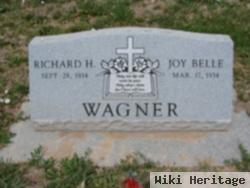 Richard H Wagner