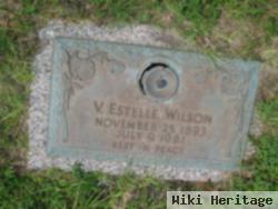 V Estelle Wilson