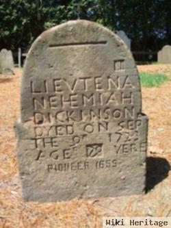 Lieut Nehemiah Dickinson, Sr