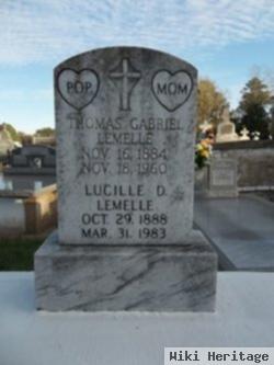 Estelle Lucille D Lemelle