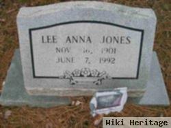 Lee Anna Jones