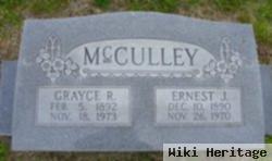 Grace R Mcculley