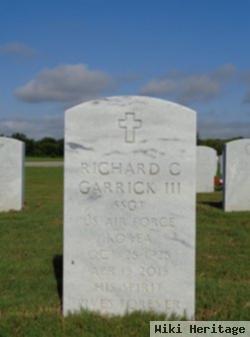 Richard C Garrick