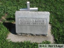 Augustus Vernon "gus" Kleaver