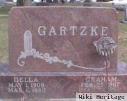 Della Gartzke