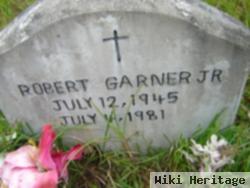 Robert Garner, Jr