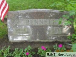 Robert D Bennett