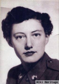 Juanita B Veer