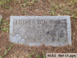 Luther Tom Yates