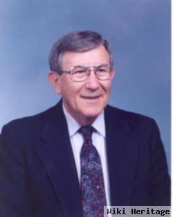 Dr A Wayne Wood