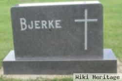 Luther C Bjerke