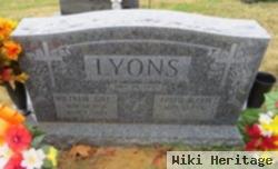 William "bill" Lyons