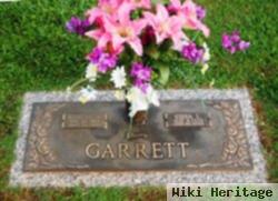 Robert N Garrett