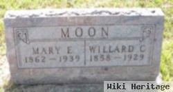 Willard Cue Moon