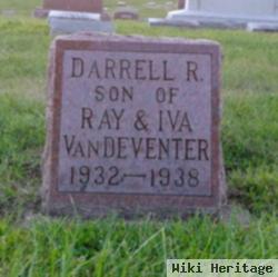 Darrell R Vandeventer