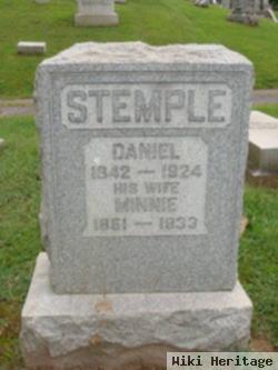 Daniel Stemple