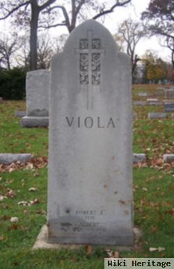 Albert Viola