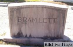 Vonnie H Bramlett