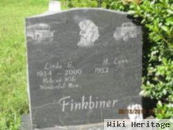 Linda S Finkbiner