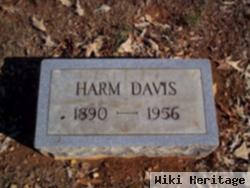 Harm Davis