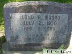 Lloyd R Munro