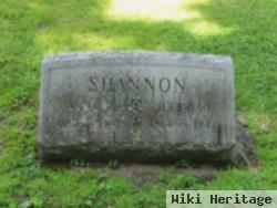 Anna R Shannon