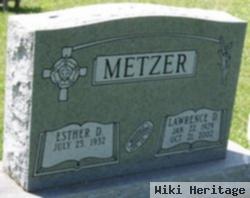 Lawrence D Metzer