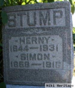 Simon Stump