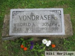 Mildred A Vondrasek