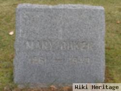 Mary Riederer Ouker