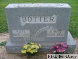 Kate Trevathan Botter