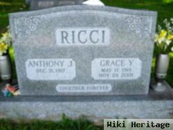 Grace Y Ricci
