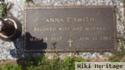 Anna E Smith