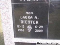 Laura A Richter