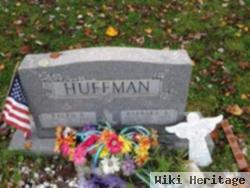 Ralph R Huffman