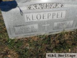 Henry J Kloeppel