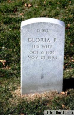 Gloria P Hupe