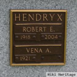 Robert E Hendryx