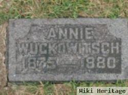 Annie Wuckowitsch