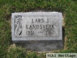 Lars J Landsverk