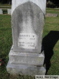 Daniel W Overholt