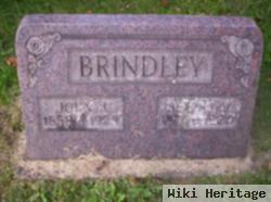 Bertha V Hunter Brindley