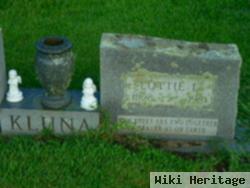 Lottie L. Kluna