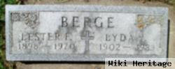 Lester Freeman Berge