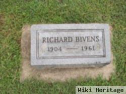 Richard Bivens