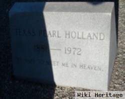 Texas Pearl Mosley Holland